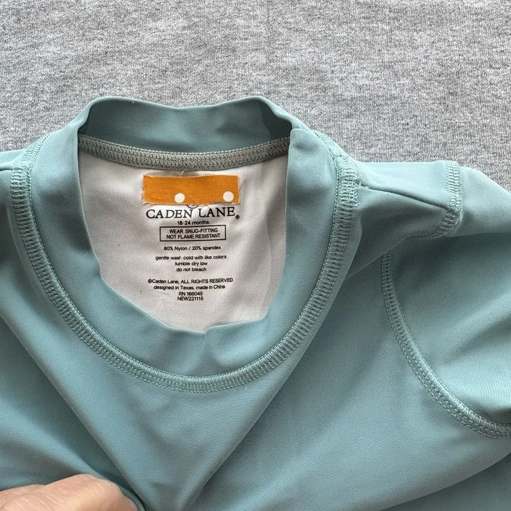 Caden Lane Long Sleeve Swim Rash Guard Top Green 18-24M Excellent